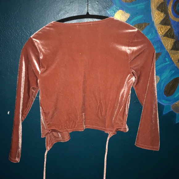 Velvet wrap blouse - Picture 4 of 4